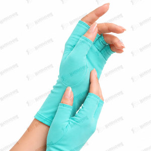 Gants anti-UV à demi-doigts les plus vendus, respirants et réutilisables pour lampe à ongles, séchage rapide, gants de manucure - Product Image 3