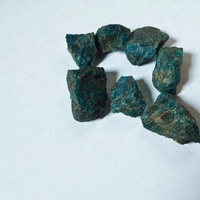 Pierres brutes d'apatite bleue de haute qualité, cristal naturel, thème mascotte tendance, prix de gros en vrac, énergie de guérison Reiki