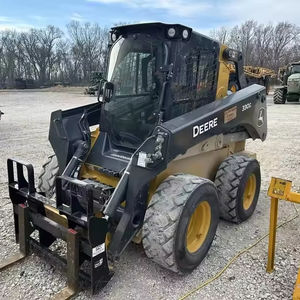 Excavadora de cadenas robusta usada con capacidad de 3000 kg, brazo de alto alcance y chasis reforzado para limpieza agrícola - Product Image 1