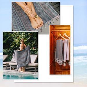 Serviette de plage personnalisée en gros avec logo, impression sur mesure, en coton turc, sans sable, serviettes de bain de luxe à séchage rapide, Pestemal - Product Image 6