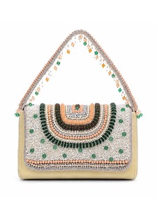 Sac à bandoulière perlé rouge et blanc crème, fait main, brodé, pour femme, motif floral, design personnalisé, idéal pour les soirées - Product Image 4