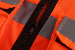 Gilet de sécurité réfléchissant personnalisé à haute visibilité et multi-poches pour travaux en extérieur - Product Image 6