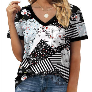 Camiseta de sublimación para mujer, venta directa de fábrica, fabricante OEM, estampado completo, secado rápido, ligera, para gimnasio y fitness. - Product Image 2