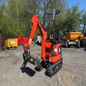 Achetez une mini-excavatrice Kubota K008-5 avec pompe à béton, engin de construction avec chenilles et moteurs d'occasion - Product Image 3