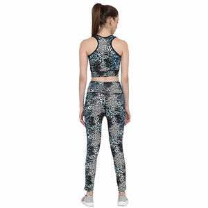 Ensemble 2 pièces de sport et yoga pour femme, de haute qualité, avec sublimation frontale, en Spandex et Polyester, confortable, comprenant un haut sans bretelles et un legging à taille élastique - Product Image 2
