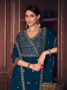 ชุดอานาร์กาลีสีฟ้าเทอร์ควอยซ์สำหรับผู้หญิง ดีไซน์หรูหรา ราคาประหยัด ผ้าจอร์เจตต์เครป แขนสามส่วน แบบเย็บกึ่งสำเร็จ เหมาะสำหรับงานเทศกาลต่างๆ - Product Image 3