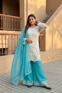 Ensemble Salwar Kameez pour femme en mousseline de soie tissée et brodée, avec pantalon palazzo en georgette et dupatta, idéal pour les fêtes et les mariages - Product Image 2