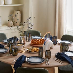 Bol à salade en céramique contemporain, design unique avec bord large et glaçure givrée, résistant aux rayures, qualité alimentaire, pour restaurant haut de gamme - Product Image 5