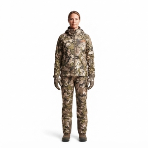 Traje de Caza Impermeable y Cortavientos de 3 Capas para Mujer, con Guantes de Neopreno y Solapa Extraíble, Fabricación Personalizada OEM - Product Image 1
