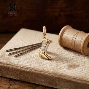 Pendentif Botte de Cowgirl en Or Jaune Massif Pavé de Diamants – Fournisseur de Bijoux Personnalisés en Gros - Product Image 3
