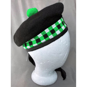 Gorro Escocés Clásico Balmoral en Cuadros, 100% Lana Pura, Negro/Blanco/Rojo, Gorro Elegante de las Tierras Altas 2026 - Product Image 1