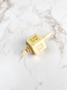 Dés en os les plus vendus – Fournitures industrielles de dés en os pour jeux de luxe et collectionneurs professionnels – Accessoire en gros à volume élevé - Product Image 3