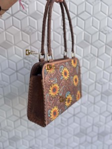 Nuevo Bolso Tote de Cuero con Grabado a Mano, Estilo Bohemio, Diseño de Girasol Vintage, Hecho a Mano, Elegante - Product Image 2