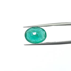 มรกตสีเขียวรูปไข่ 4.85 กะรัต จากแซมเบีย แผนภูมิพลอยราตติ 5.25 - Product Image 2