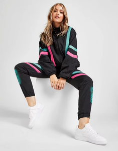 Chaqueta cortavientos impermeable de nailon para mujer con forro de malla personalizado, chándal informal con cremallera para mujer - Product Image 2