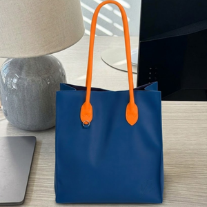 Sac de shopping réutilisable personnalisé en PU imperméable avec fermeture éclair, sac fourre-tout à bandoulière avec poche, sac de transport élégant à poignées - Product Image 1