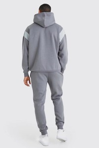 Ensemble de survêtement gris à capuche pour homme, coupe ample, 100 % coton, couleur unie, décontracté, avec poches latérales et logo frontal, léger - Product Image 3