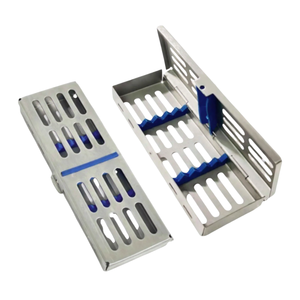 ถาดใส่เครื่องมือฆ่าเชื้อแบบแมนนวล สแตนเลส ขนาด 7.25" x 2.25" สำหรับเครื่องมือ 5 ชิ้น พร้อมซิลิโคนในตัว ล็อคได้ ใช้ในโรงพยาบาล ห้องไอซียู - Product Image 2