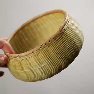 ตะกร้าไม้ไผ่สานมือ กระเป๋าใบปาล์มไทยแบบดั้งเดิม แพ็คเกจของขวัญ งานฝีมือธรรมชาติ เป็นมิตรกับสิ่งแวดล้อม ผู้จัดจำหน่ายของตกแต่ง - Product Image 3
