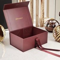 Boîte cadeau pliable de luxe en carton rigide mat de couleur bordeaux avec logo personnalisé de qualité supérieure, fermeture magnétique, vide