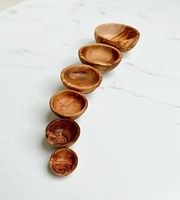 Ensemble de 6 bols gigognes en bois d'olivier, faits à la main, rustiques, pour une décoration de cuisine moderne et champêtre, cadeau de pendaison de crémaillère ou pour chef.