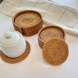 Juego de Posavasos de Ratán Hechos a Mano con Soporte, Posavasos Tejidos Estilo Boho para Tazas de Café, Tazas de Té, Decoración Rústica para el Hogar y la Cocina - Product Image 4