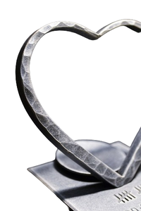 Porte-bougie décoratif en forme de cœur, forgé à la main, robuste, de qualité supérieure, idéal comme cadeau. - Product Image 3