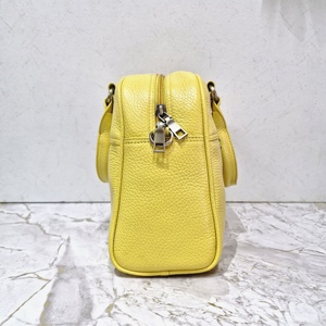 Sac fourre-tout en cuir véritable de vachette marron à fleurs pour femmes le plus vendu Design de bandoulière de style vintage avec fermeture ouverte pour l'été - Product Image 2