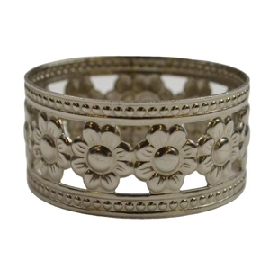 Rond de serviette rond classique en acier inoxydable élégant argent fini parfait maison vaisselle décor de Table accessoire de salle à manger élégant - Product Image 1