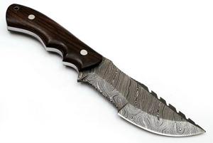 Cuchillo de Caza de Acero de Damasco de Grado Industrial Hecho a Mano con Mango de Madera y Funda de Cuero, Personalizable OEM, Regalo Perfecto para Camping - Product Image 5