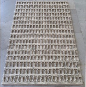 Tapis tressé en laine moderne et contemporain, grand format, non teint, à tissage plat, pour usage intérieur (salon et cuisine) - Prix usine - Product Image 1