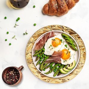 Assiette de présentation au design unique, accessoire élégant pour table de réception de mariage - Product Image 3