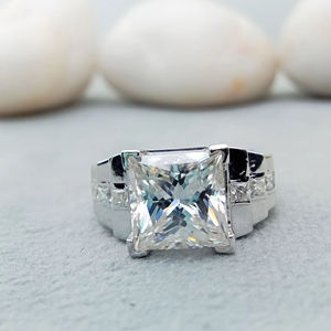 Anillo de Compromiso D'VINS JEWELS de 2 Quilates con Corte Princesa, Clásico, Oro Sólido de 14k, Diamante Cultivado en Laboratorio VVS, Regalo para Boda o Fiesta - Product Image 1
