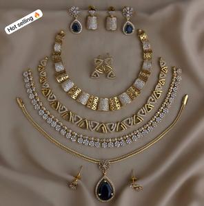 Ensembles de colliers en CZ de qualité supérieure, offre combinée idéale pour toutes les occasions, aussi bien pour les fêtes que pour le bureau, designs élégants et chics. - Product Image 2
