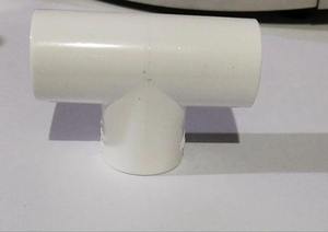 Waterboss Engineered UPVC Plumbing Connector Flange Connection Precision Threaded Design Optimal Water Flow Pipe Fittings - Product Image 3