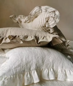 Housse de coussin carrée en lin tissé lisse bleu uni avec bordure à franges style nordique - Product Image 4