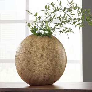 Nouveau vase de table moderne, fait main, avec texture côtelée, finition dorée, 12,5 pouces de hauteur, 8 pouces de largeur, pièce d'art décorative - Product Image 2