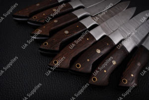 Couteau à steak Wengee, forgé à la main, en acier Damas professionnel, avec manche ergonomique, design moderne, pour usage quotidien et culinaire. - Product Image 3