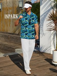 Camisetas polo para hombre con estampado de hojas tropicales cian para exportación global a granel. Fábricas B2B especializadas en ropa deportiva personalizada y con MOQs bajos. - Product Image 6