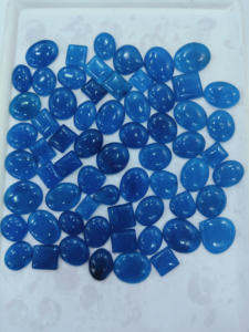 Coussin de Quartz de Doublet de Quartz bleu pierre précieuse en vrac taille calibrée pour la couleur de Quartz bleu fait à la main - Product Image 2