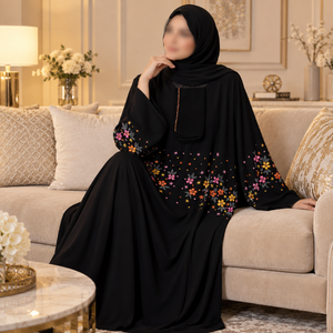 Elegante Abaya Negra con Bordado Floral |   Vestido Islámico Modesto para Mujeres Musulmanas, Tela Premium, Manga Ancha, Diseño Elegante de Abaya - Product Image 3