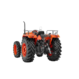 Tractor utilitario Kubota MU 5502 4WD de 55 hp diseñado para tareas agrícolas pesadas como rotovación, carga y transporte. - Product Image 3