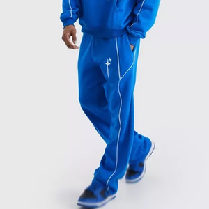 Conjunto Deportivo Personalizado para Hombre, Sudadera de Algodón con Pantalones Apilados y Forro Blanco, Logotipo Serigrafiado, para la Temporada de Invierno - Product Image 5