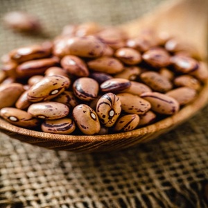 Venta al por Mayor de Frijoles Pinto Secos a Granel de Primera Calidad, Sin OMG, Frijoles Rojos Moteados, Cosecha del Año, Almacenamiento a Largo Plazo, Envasados al Vacío - Product Image 2