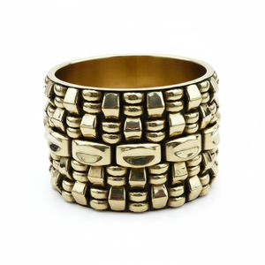 กำไลข้อมือทองเหลืองทำมือประดับหมุดทองเหลืองแบบตอกลาย กำไลหนา สไตล์ชนเผ่า ขายส่ง - Product Image 1