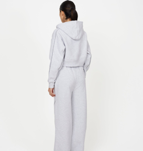 Sudadera con capucha corta de algodón rosa de alta calidad con bordado y estampado, cremallera completa, hombros caídos y corte oversize para mujer - Product Image 2