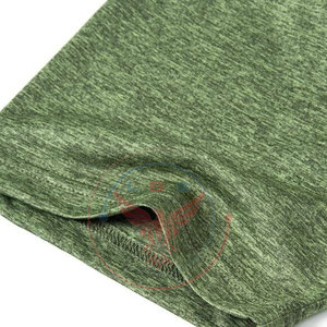T-shirts de sport pour hommes toutes saisons - Coupe ajustée - Séchage rapide et respirant - Matière polyester/coton - Fabriqué au Pakistan - Product Image 4