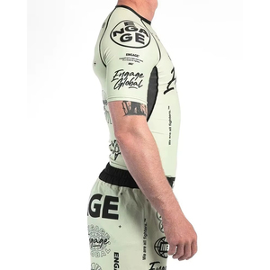 เสื้อรัดรูปป้องกันแสงแดด UPF50 ระบายอากาศได้ดี พิมพ์ลายดิจิตอล OEM ปรับแต่งโลโก้ได้ สำหรับกีฬา BJJ แขนสั้น ผ้าสแปนเด็กซ์/โพลีเอสเตอร์ 180 กรัม - Product Image 4