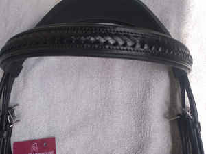 Brida mexicana de excelente calidad para caballos, incluye banda decorativa para la nariz y banda para la frente de diamantes de imitación, producto de cuero Premium - Product Image 5