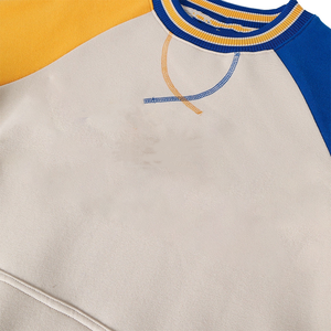 Sweat-shirt en molleton brodé pour femme SGRho, col rond, trois tons contrastés, lettres grecques, vêtements d'hiver haut de gamme pour femmes - Product Image 3